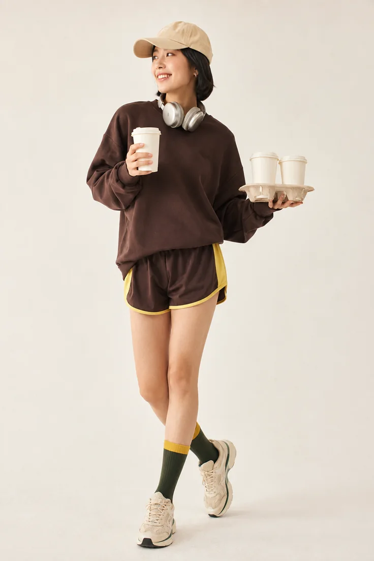 The model before the outfit change